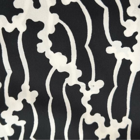 Diane von Furstenberg Soleil Slit-Back Romper Black and White Size 4 - Picture 8 of 16